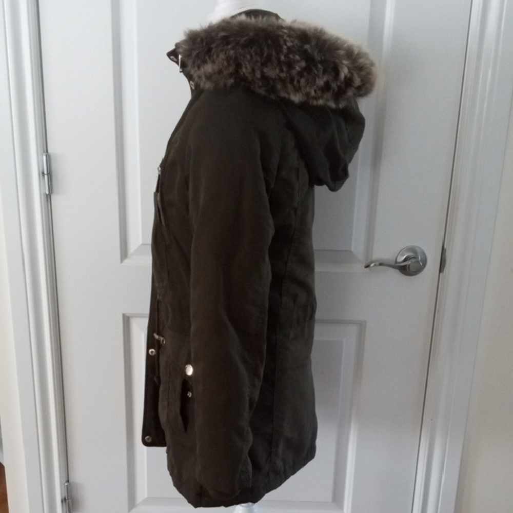 Women's Dark Green Parka Coat with Fur Trim - Picture 4 of 11
